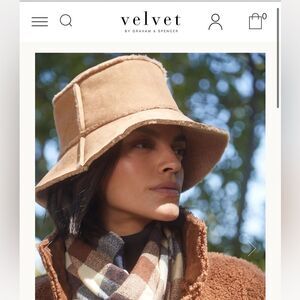 NWT Hat Attack Reversible Bucket Hat